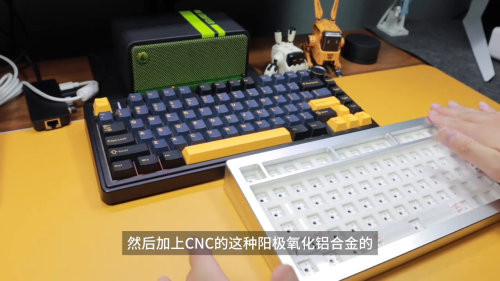 铝坨坨和普通键盘有啥区别?